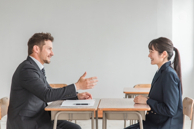 スピーキング　試験　会話　面談